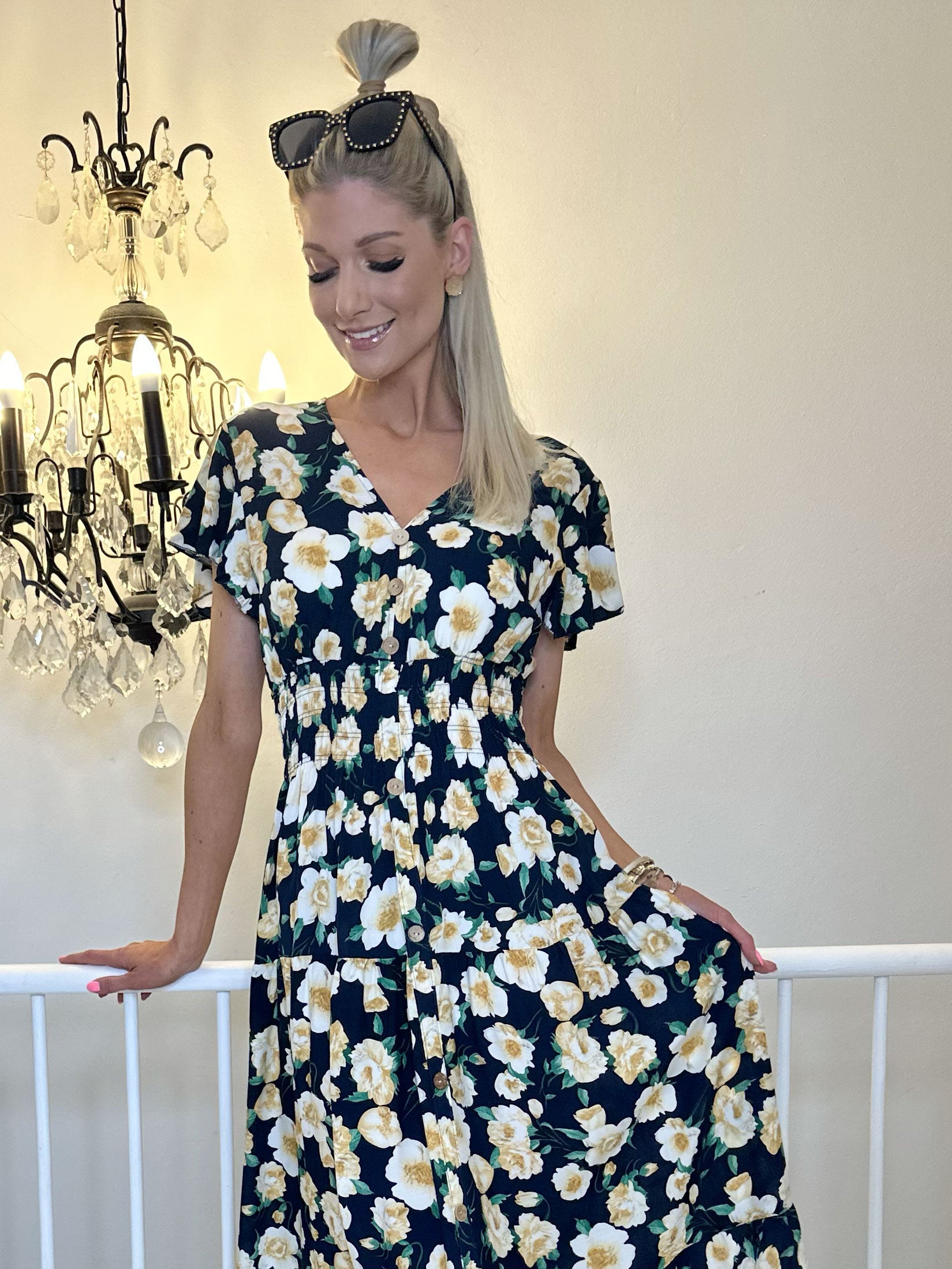 Summer Big Flower - Lång klänning med blommigt tryck och volanger